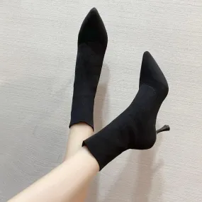 Calzini Stivali Donna 2022 Nuovo Punta a punta Tacchi a spillo Tacchi alti Net Stivali rossi skinny Stivali corti elastici Tubo