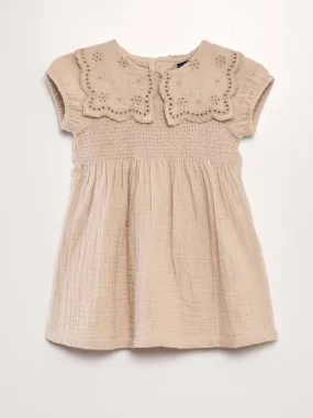 Vestito in garza di cotone con colletto claudine - GRIGIO